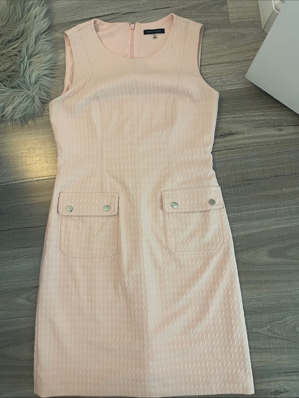 Tommy Hilfiger Light Pink Textured Sleeveless Shift Dress